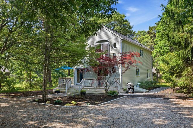 76 Upper Marsh Road, Wellfleet, MA 02667