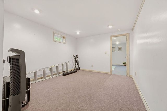 76 Upper Marsh Road, Wellfleet, MA 02667