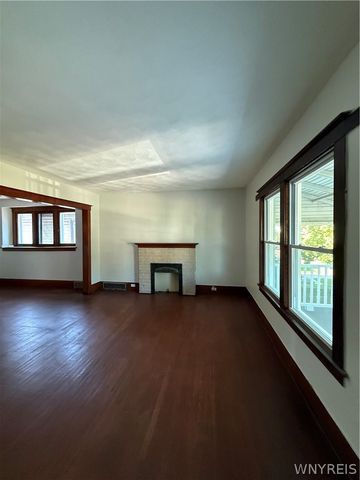 301 Crestwood Avenue Upper, Buffalo, NY 14216