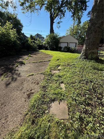 301 Crestwood Avenue Upper, Buffalo, NY 14216