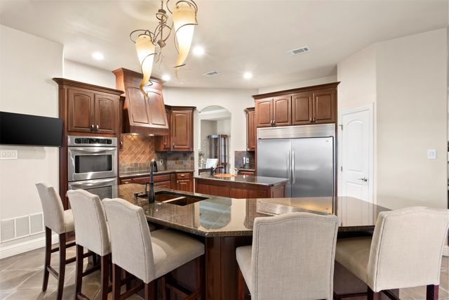 219 Mohundro Road, Ferris, TX 75125