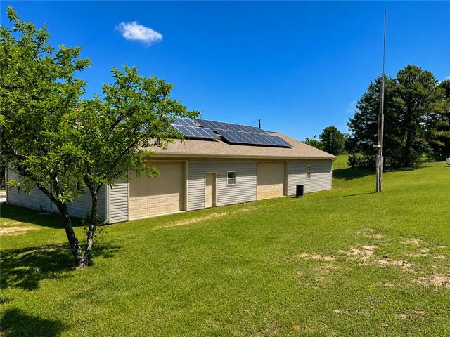 333 Hide-A-Way Lane, London, AR 72847