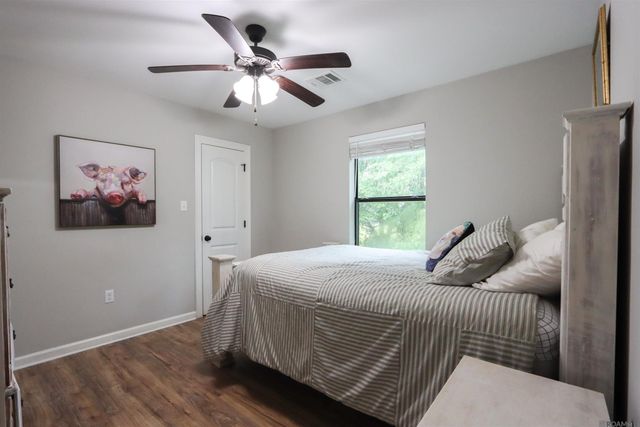 26067 La Hwy 1032, Denham Springs, LA 70726