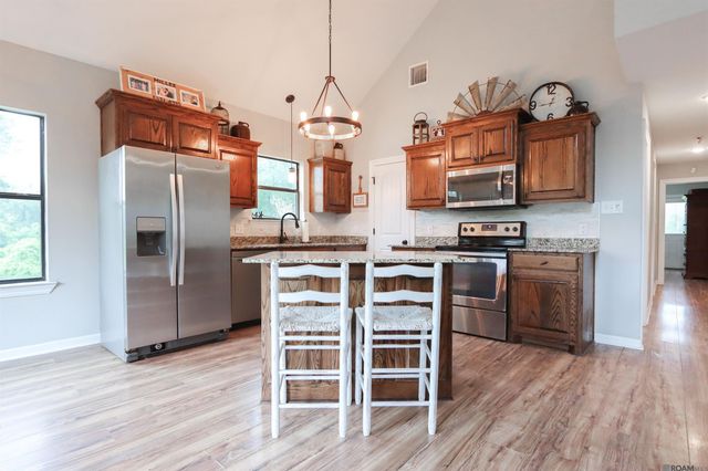 26067 La Hwy 1032, Denham Springs, LA 70726