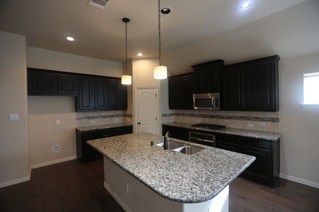 7513 Guadalupe Way, Mckinney, TX 75071