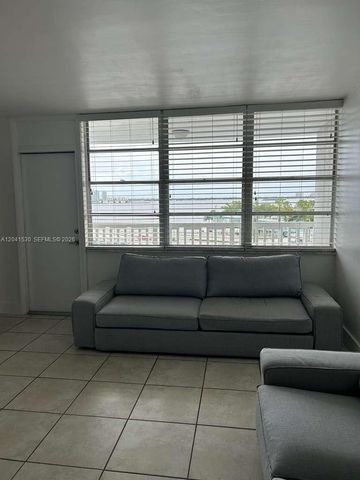 2016 Bay Dr 602, Miami Beach, FL 33141