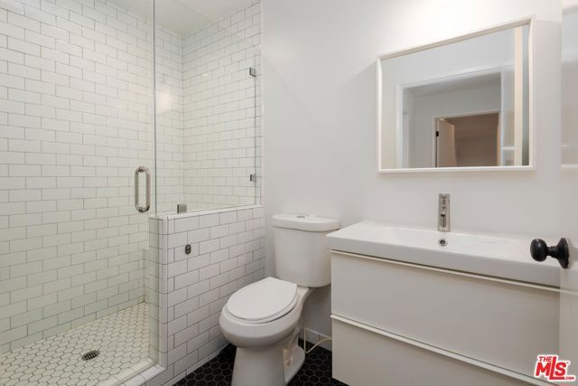 3933 Marathon Street 103B, Los Angeles, CA 90029