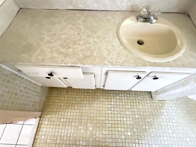 417 SW Natura Avenue A, Deerfield Beach, FL 33441