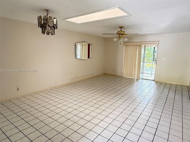 417 SW Natura Avenue A, Deerfield Beach, FL 33441