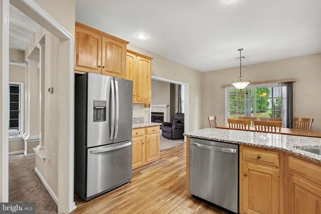 546 BENT OAK DR, Mount Joy, PA 17552