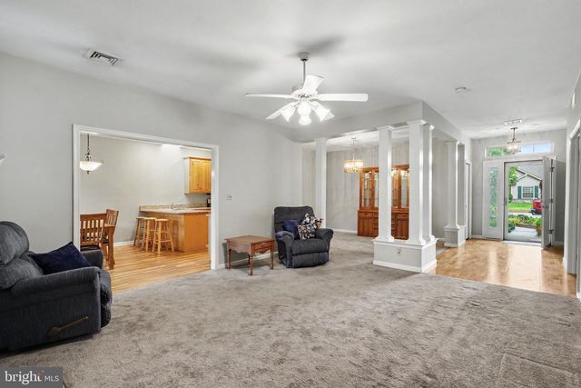 546 BENT OAK DR, Mount Joy, PA 17552