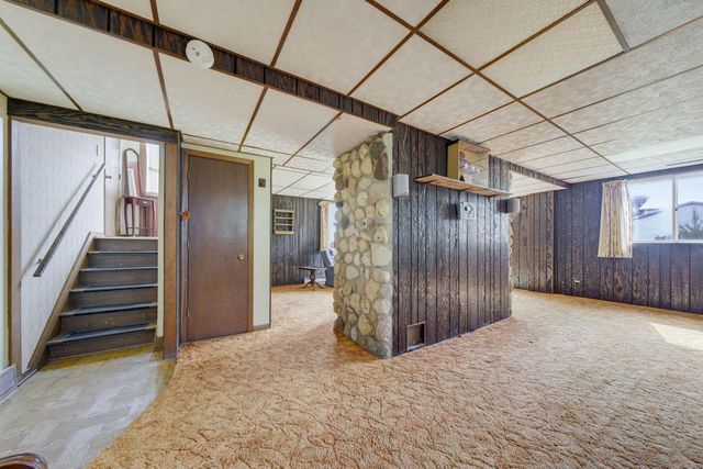 3755 Kettle View DRIVE, Slinger, WI 53086