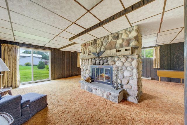 3755 Kettle View DRIVE, Slinger, WI 53086