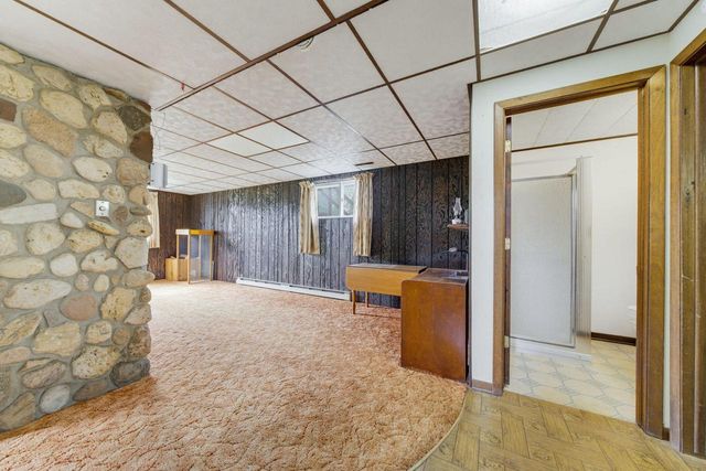 3755 Kettle View DRIVE, Slinger, WI 53086