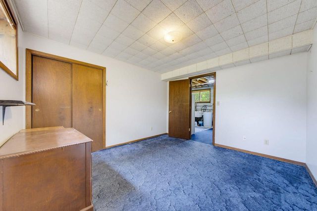 3755 Kettle View DRIVE, Slinger, WI 53086