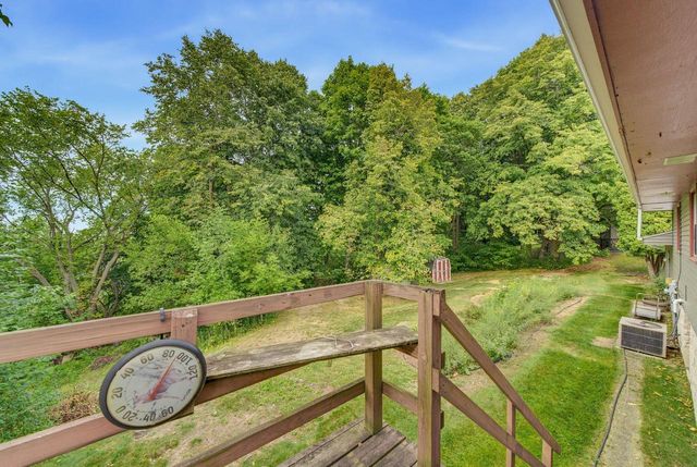 3755 Kettle View DRIVE, Slinger, WI 53086