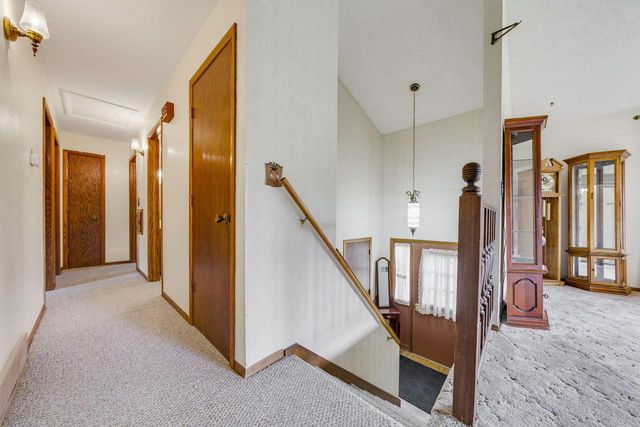 3755 Kettle View DRIVE, Slinger, WI 53086