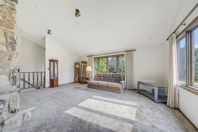 3755 Kettle View DRIVE, Slinger, WI 53086