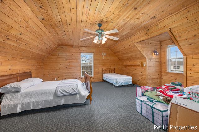 623 Lennon Lane, Gladwin, MI 48624