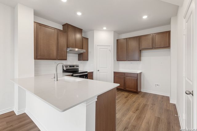 432 PANTHER PASS, Seguin, TX 78155