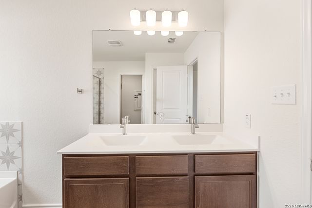 432 PANTHER PASS, Seguin, TX 78155