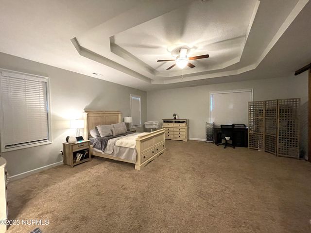 211 Seneca Court, Holly Ridge, NC 28445