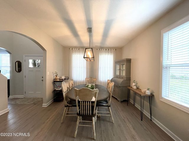211 Seneca Court, Holly Ridge, NC 28445