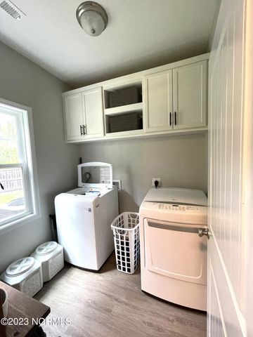 211 Seneca Court, Holly Ridge, NC 28445