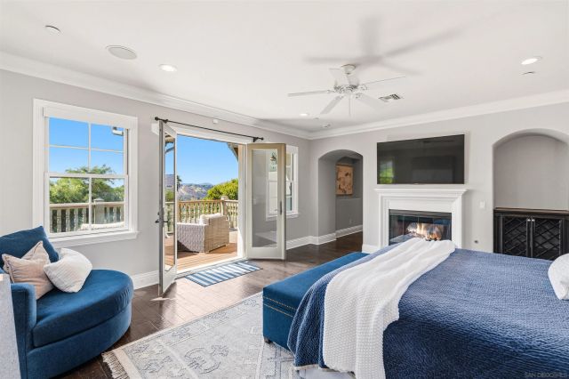7946 Kathryn Crosby Ct, San Diego, CA 92127