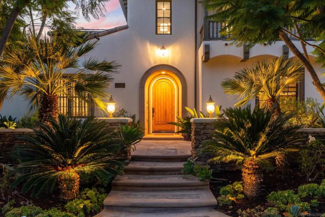 7946 Kathryn Crosby Ct, San Diego, CA 92127