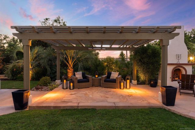 7946 Kathryn Crosby Ct, San Diego, CA 92127