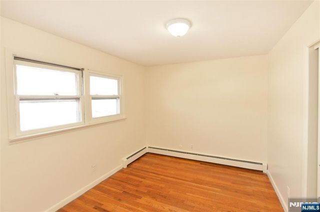 100 Eastern Way, Rutherford, NJ 07070