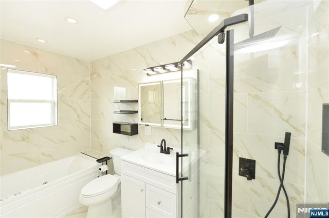 100 Eastern Way, Rutherford, NJ 07070