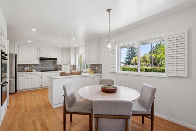 600 Los Altos Avenue, Los Altos, CA 94022