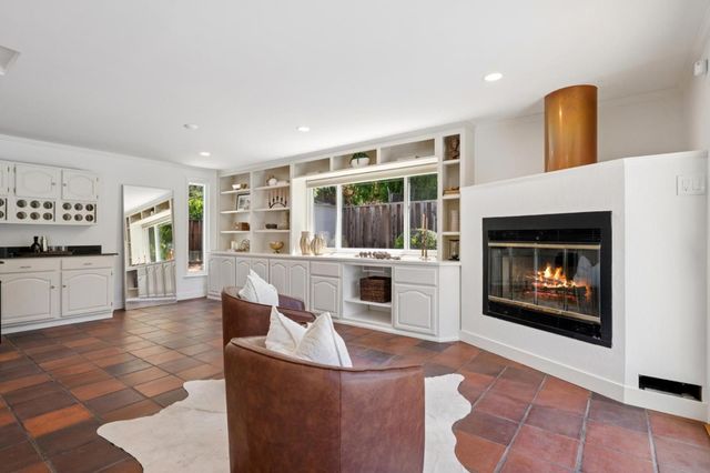 600 Los Altos Avenue, Los Altos, CA 94022