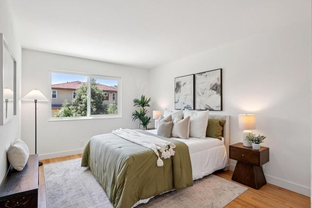 600 Los Altos Avenue, Los Altos, CA 94022