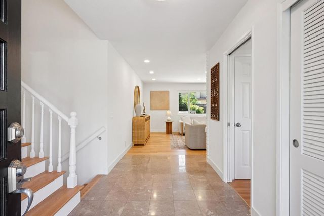 600 Los Altos Avenue, Los Altos, CA 94022