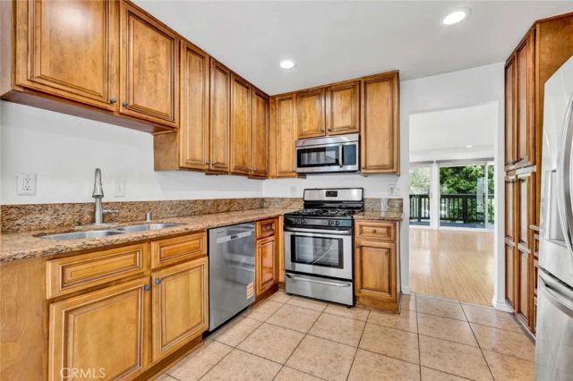 23432 Caminito Salado, Laguna Hills, CA 92653