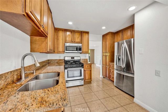 23432 Caminito Salado, Laguna Hills, CA 92653