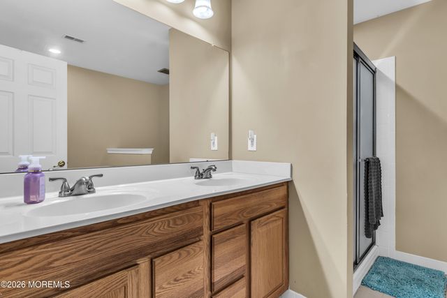 135 Brookfield Drive, Jackson, NJ 08527