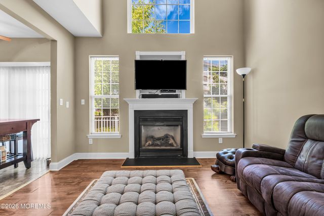 135 Brookfield Drive, Jackson, NJ 08527