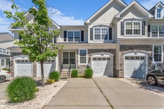 135 Brookfield Drive, Jackson, NJ 08527