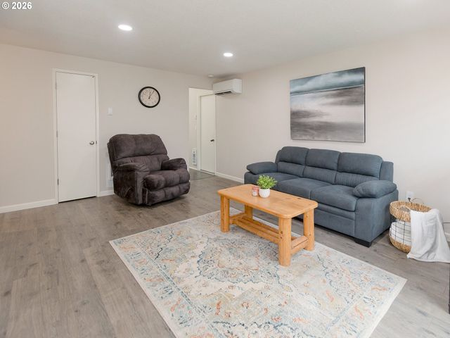 1116 Nw 138TH Way, Vancouver, WA 98685