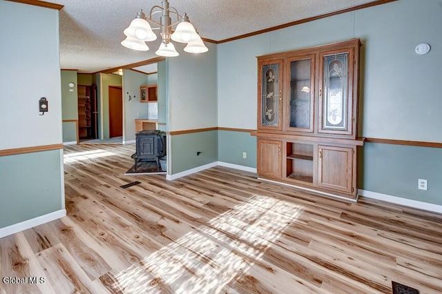 494 Lepper Road, Amsterdam, NY 12010