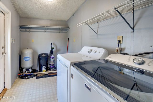 494 Lepper Road, Amsterdam, NY 12010