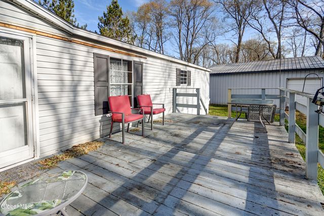 494 Lepper Road, Amsterdam, NY 12010