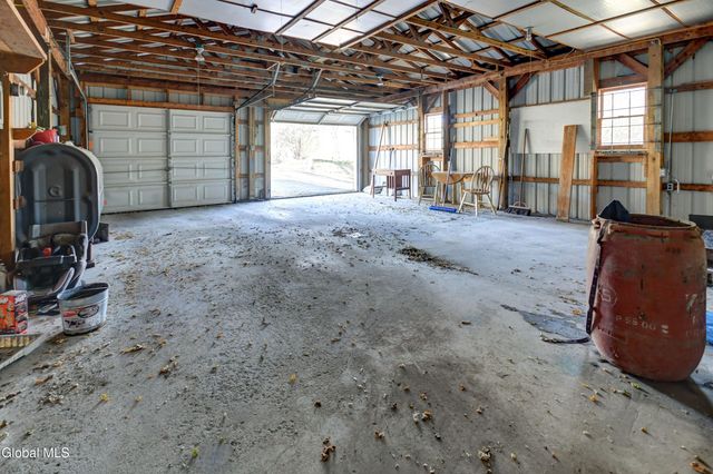 494 Lepper Road, Amsterdam, NY 12010