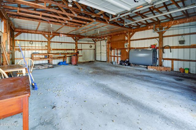 494 Lepper Road, Amsterdam, NY 12010