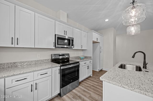 2124 Caracara Drive, New Bern, NC 28560