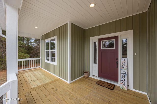 2124 Caracara Drive, New Bern, NC 28560